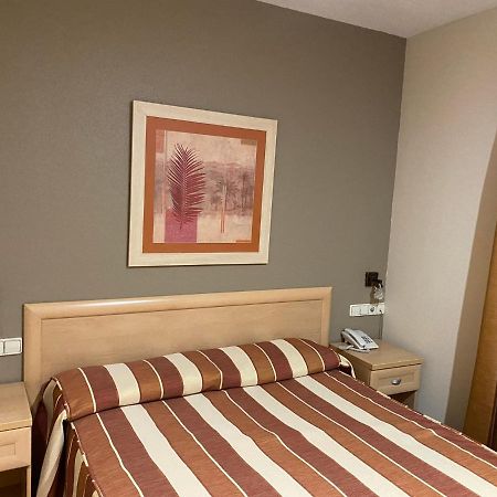 Hotel La Union Humanes de Madrid Ngoại thất bức ảnh