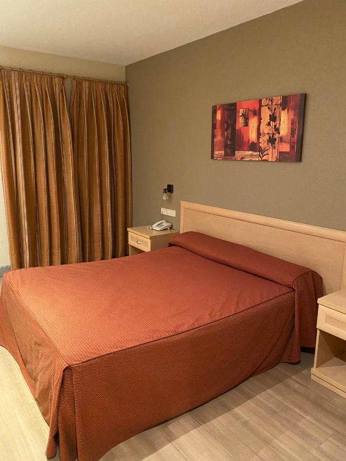 Hotel La Union Humanes de Madrid Ngoại thất bức ảnh