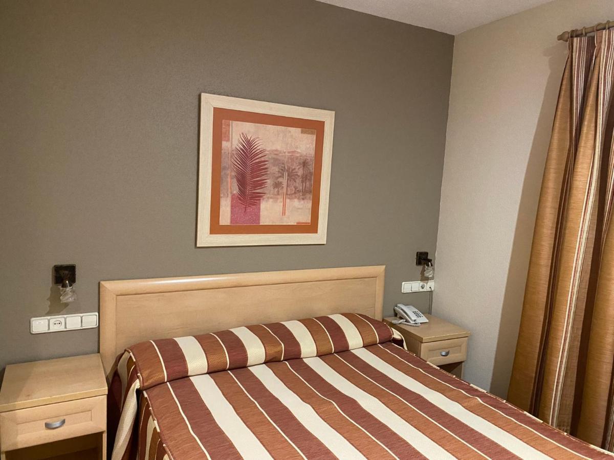 Hotel La Union Humanes de Madrid Ngoại thất bức ảnh
